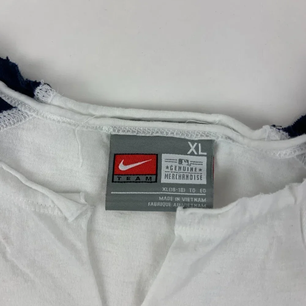 Nike girls shirt